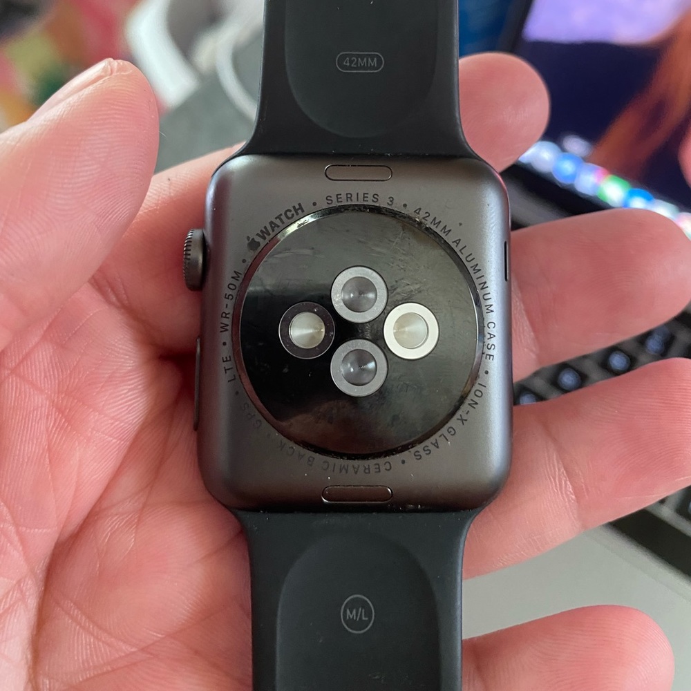 Apple Watch Series 3 42 MM M/LG